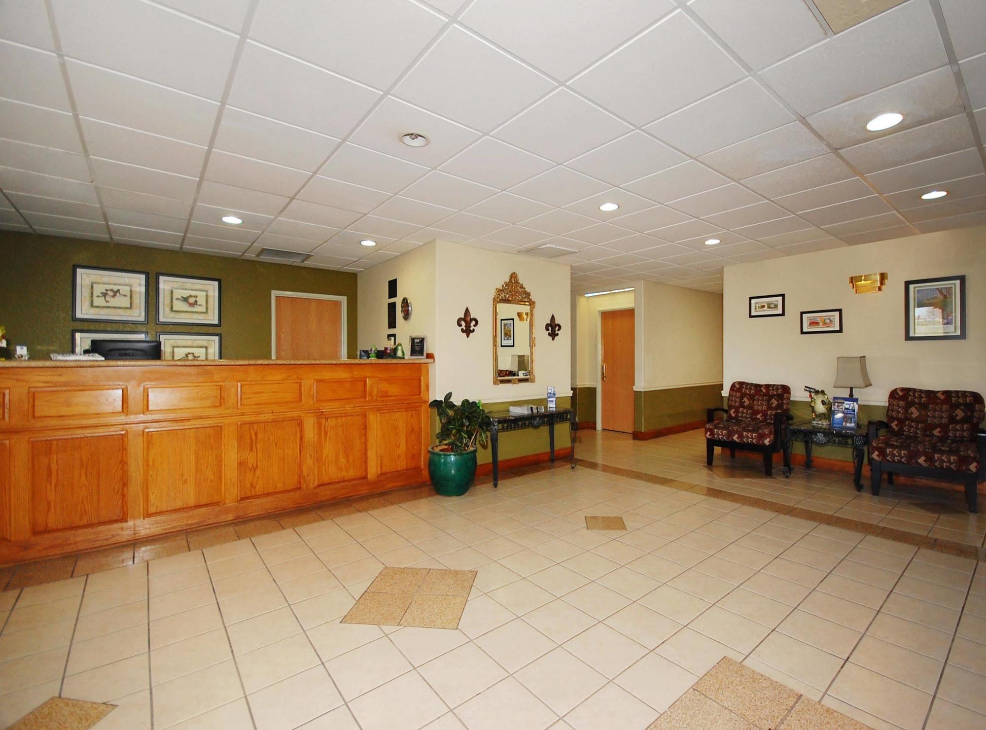 Best Western Rayne Inn Extérieur photo